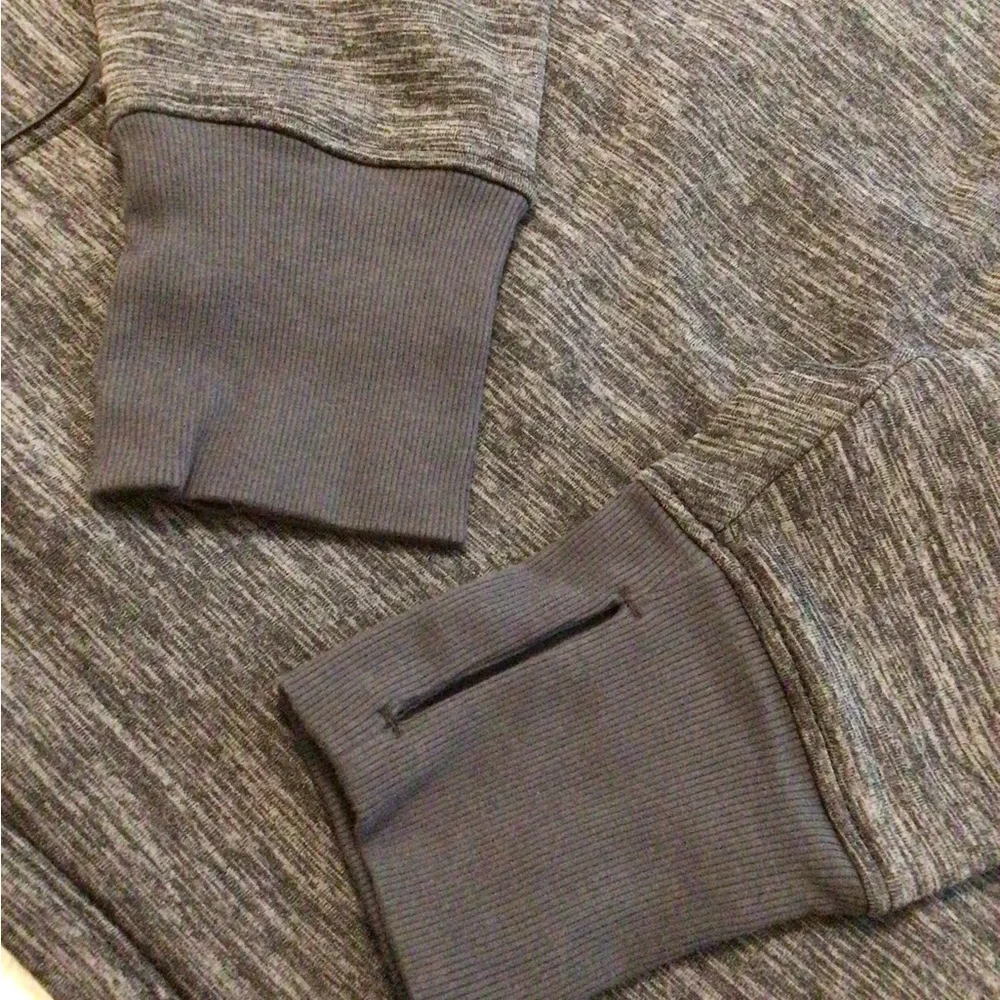 Athleta Polartec Powerstretch Quarter-zip Sweatshirt, charcoal, XL - Picture 9 of 11